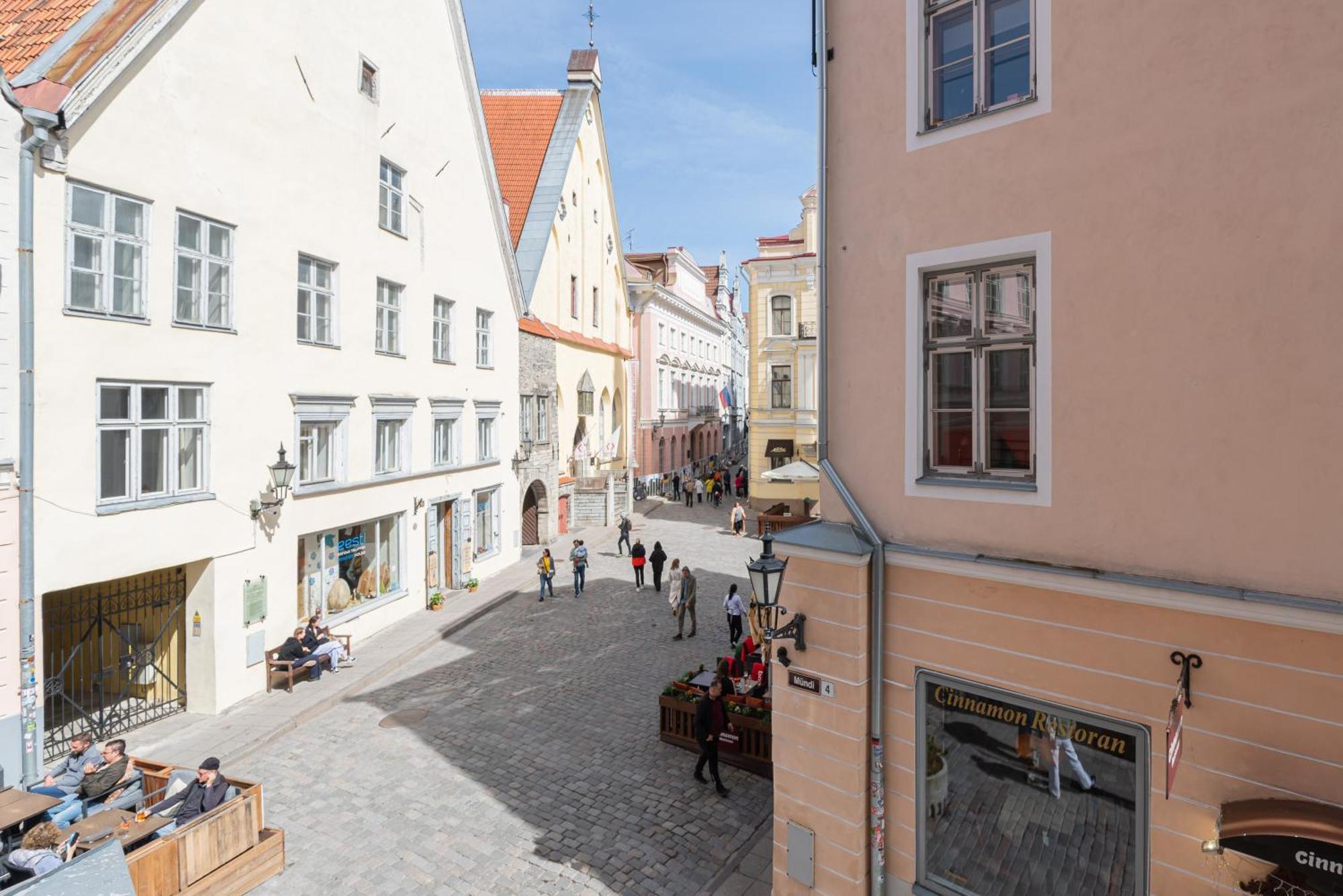 Old Town - Hall Square Apartment Tallinn Exterior photo