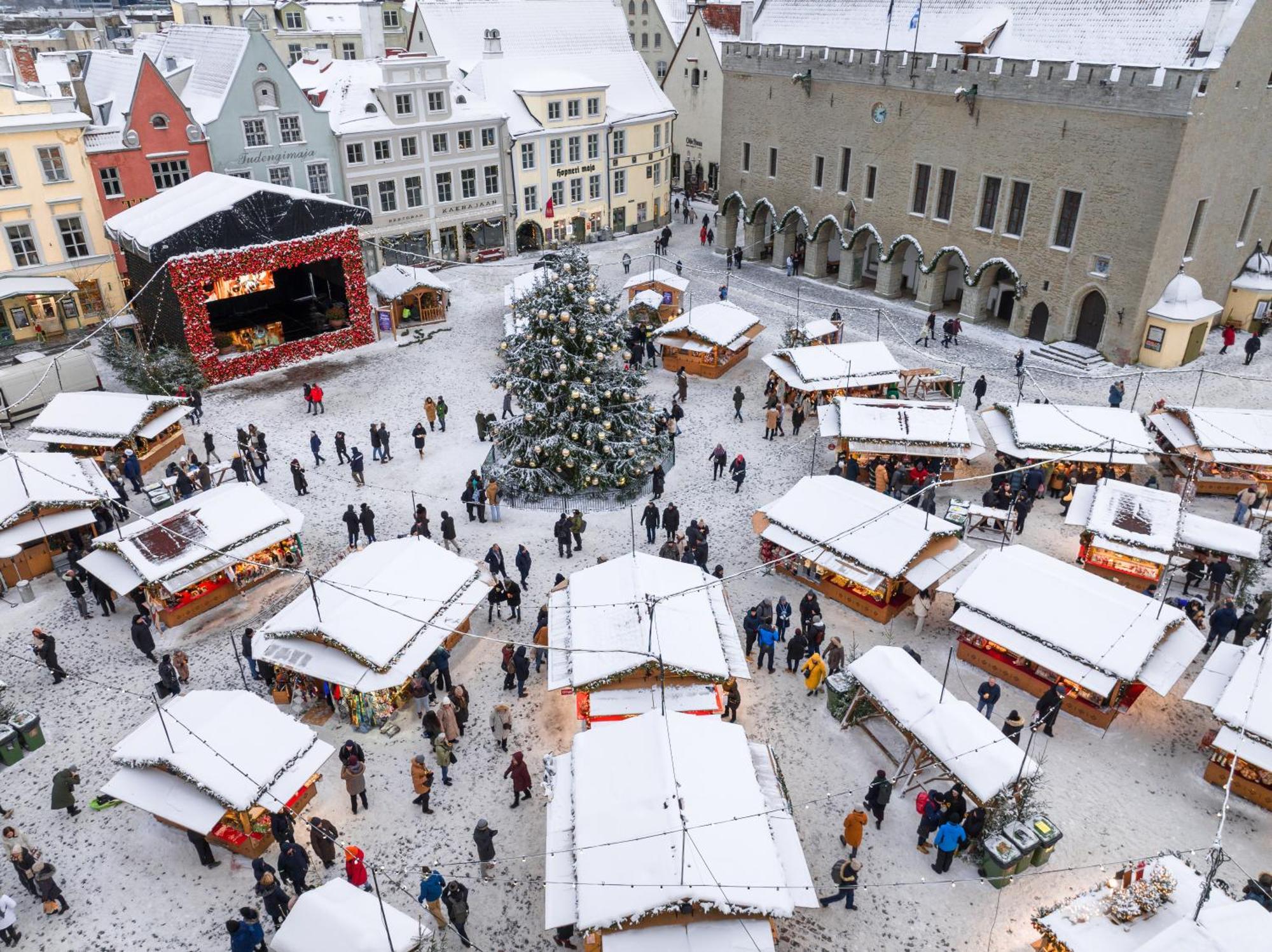 Old Town - Hall Square Apartment Tallinn Exterior photo